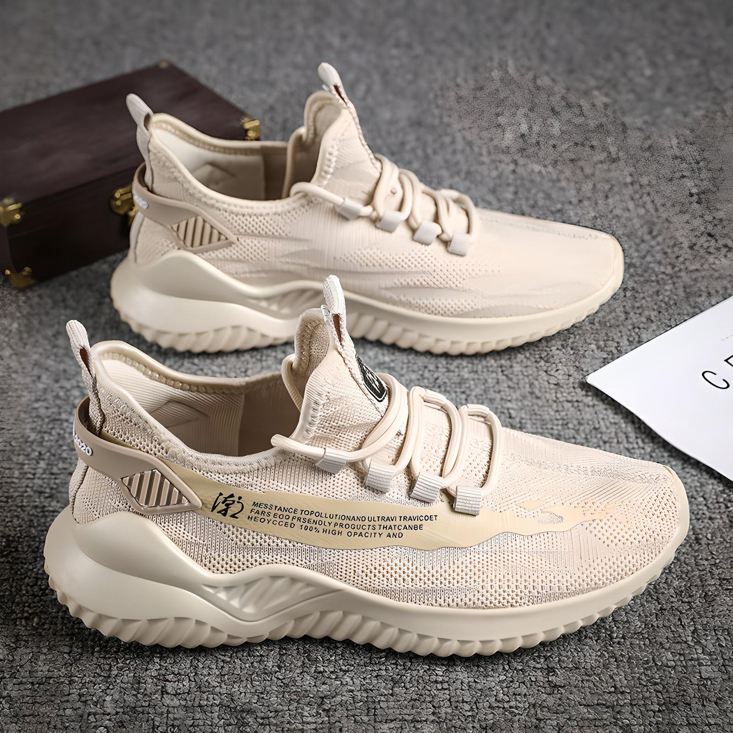 Miles | Lightweight Walking Sneakers