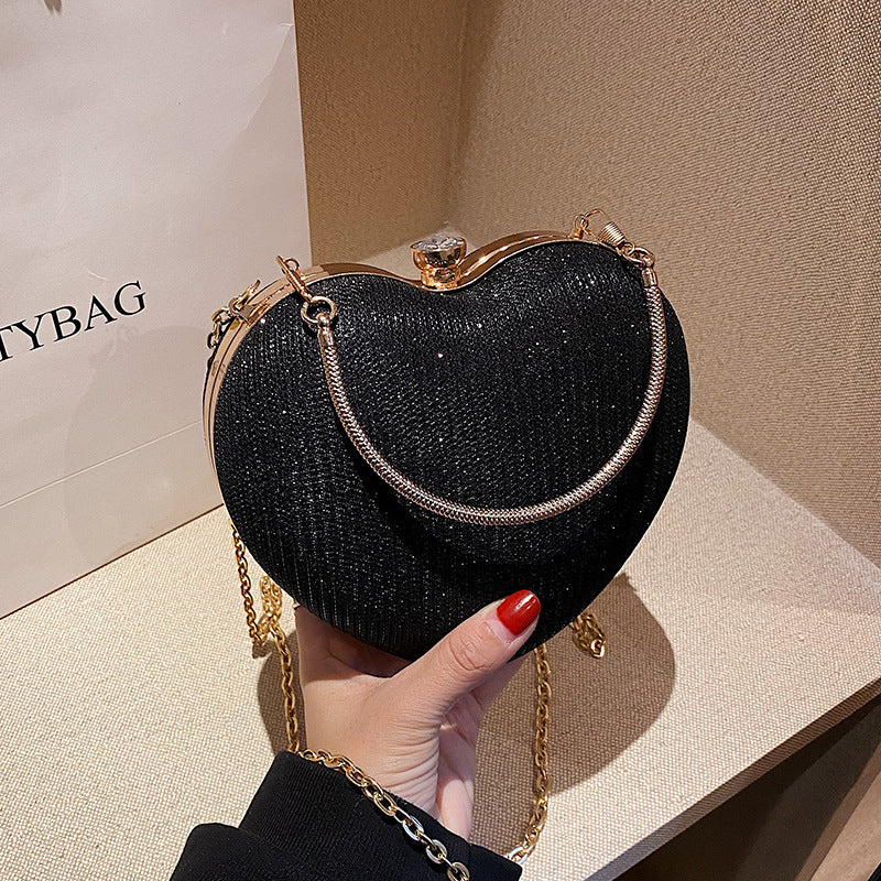 Gemma | Heart-Shaped Chain Crossbody Bag