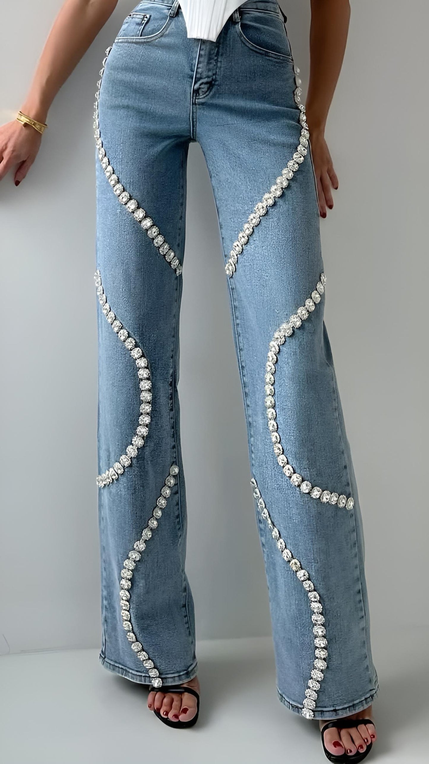Azalea | Embellished Loose Straight-Leg Jeans