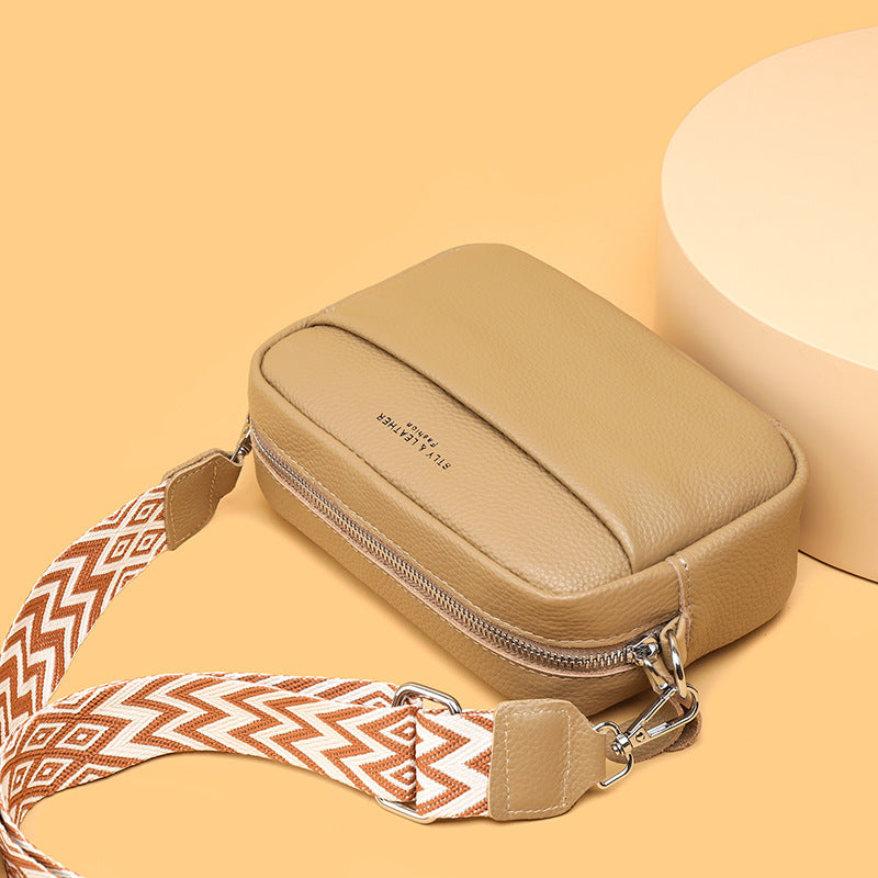 Davina | Embroidered Rhombus Crossbody Bag