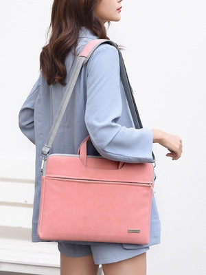 Delta |Laptop Briefcase Bag