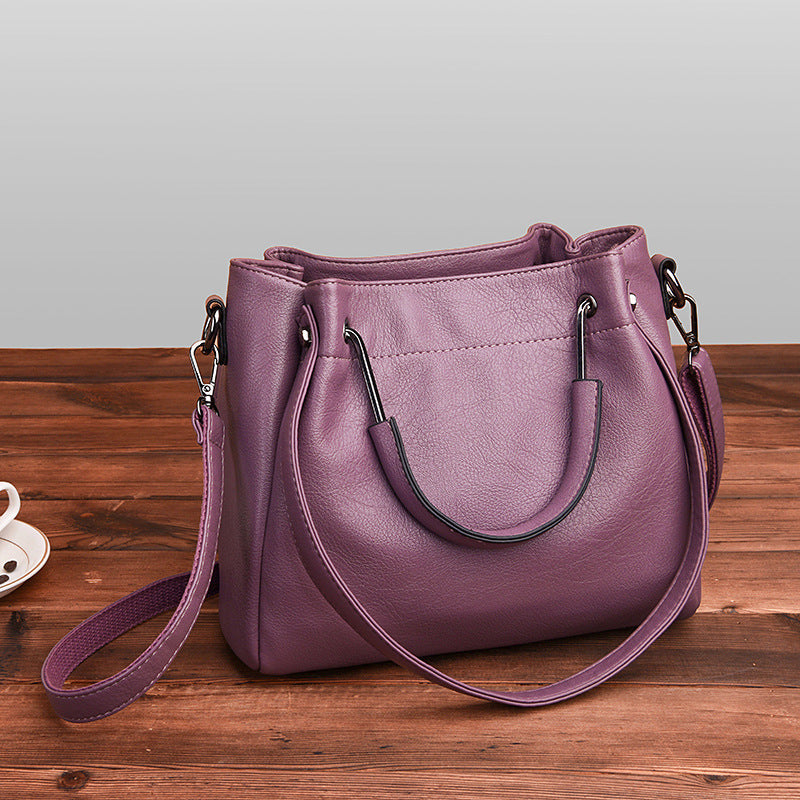 Farrah | Retro Bucket Bag