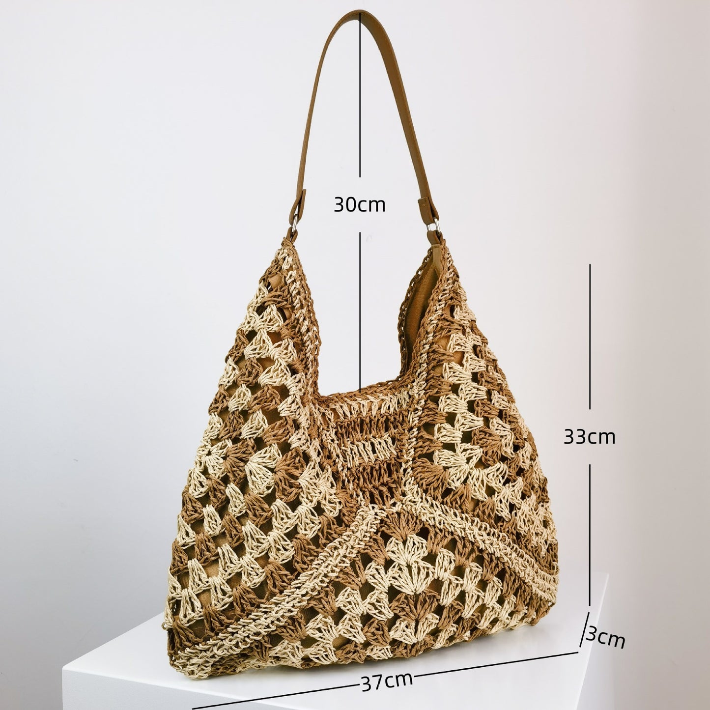 Greer | Handmade Straw Woven Contrast Shoulder Bag