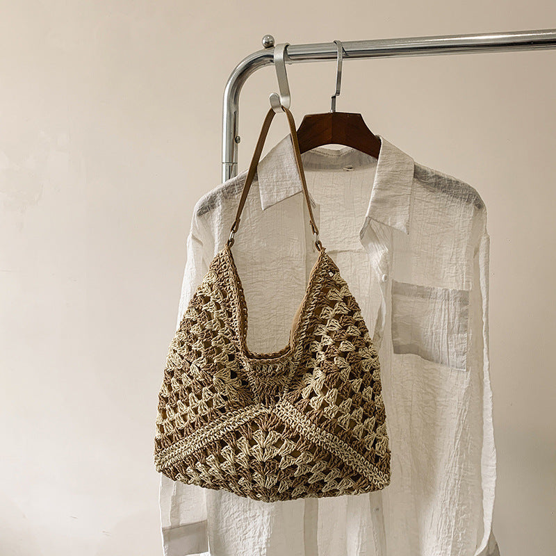 Greer | Handmade Straw Woven Contrast Shoulder Bag