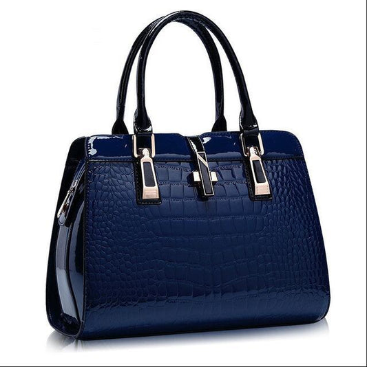 Indie | Luxury Casual Messenger & Tote Handbags