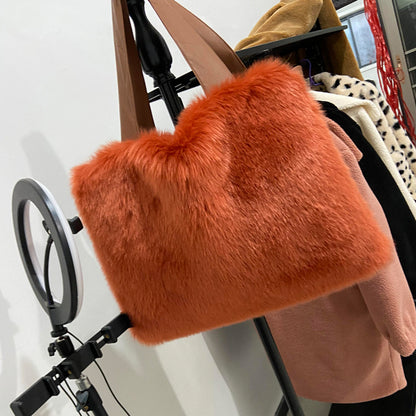 Layla | Plush Fur Handbag