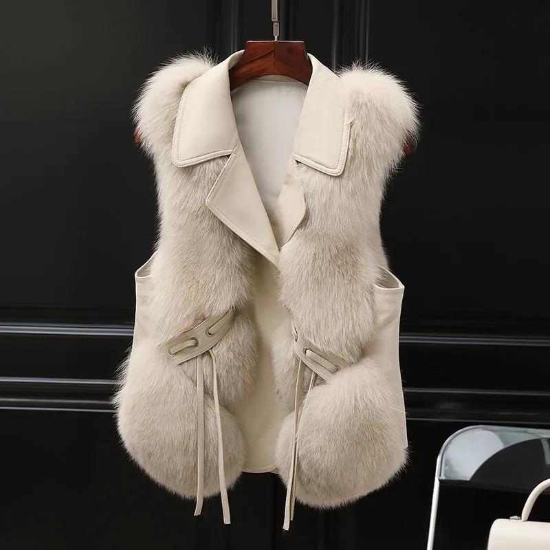 Frida | Women’s Short Faux Fox Fur Vest