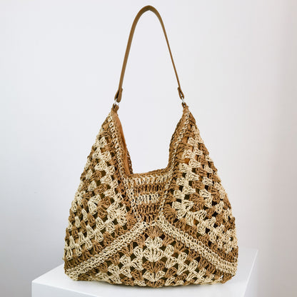 Greer | Handmade Straw Woven Contrast Shoulder Bag
