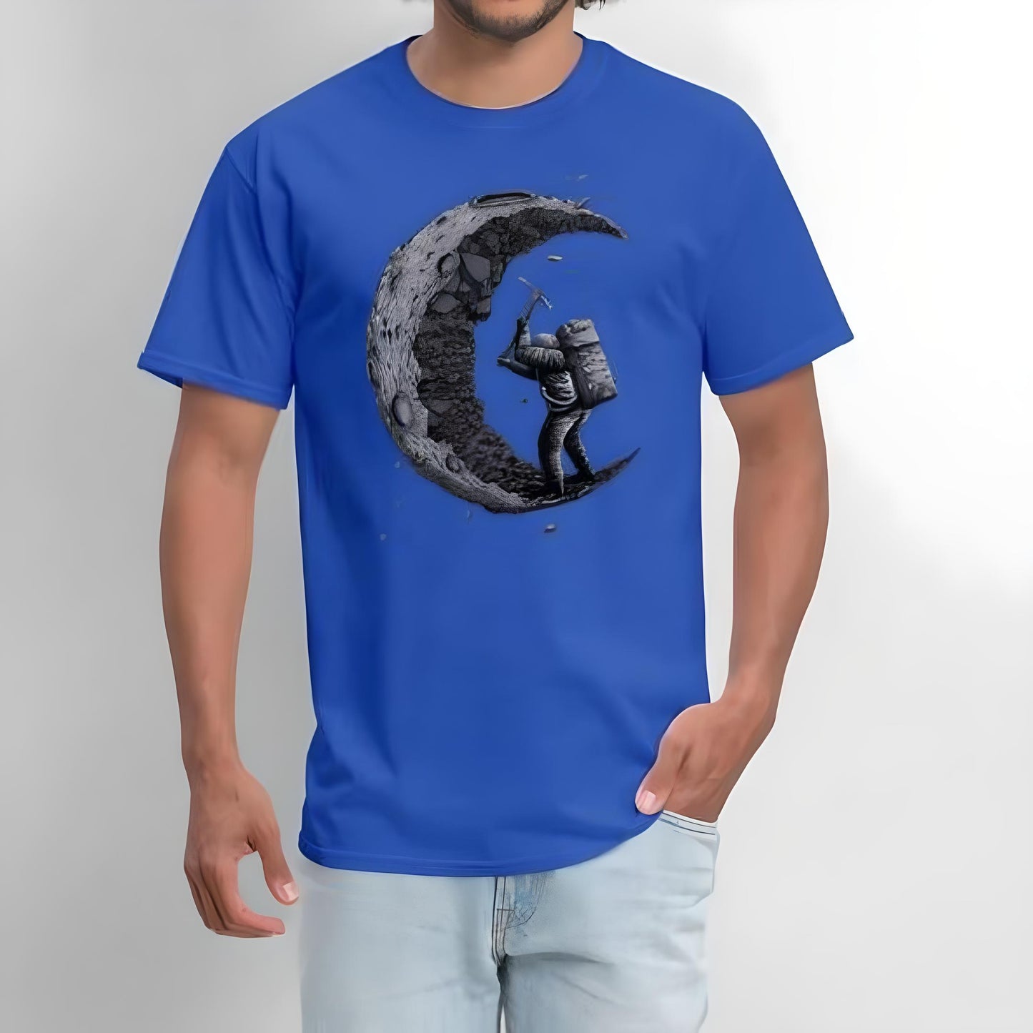 Colton | ‘Digging The Moon’ Printed O-Neck T-Shirt