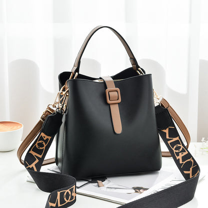 Faye | Bucket Shoulder Bag