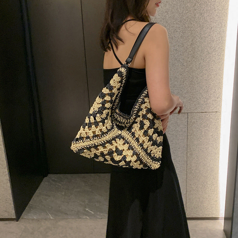 Greer | Handmade Straw Woven Contrast Shoulder Bag
